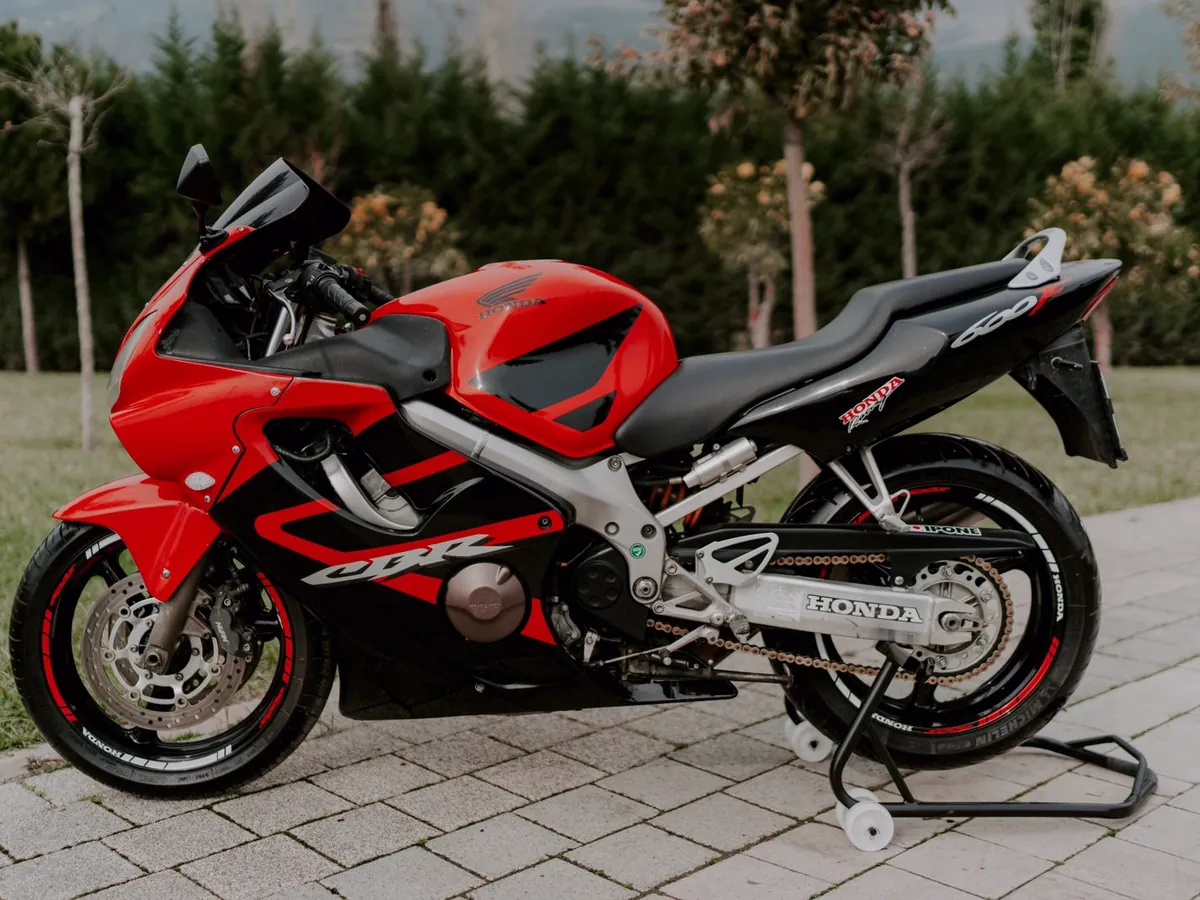 CBR 17 (moto)